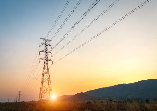 ARESEP fija rebaja en tarifas eléctricas para el 2026