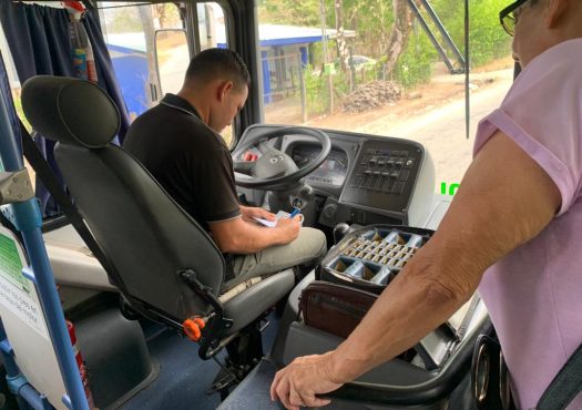ARESEP aprueba ajuste tarifario en buses y taxis por alza en combustibles